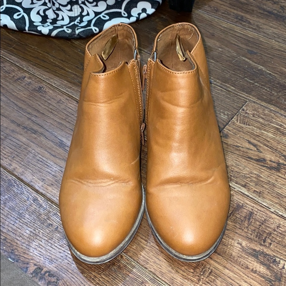 Tan boots
